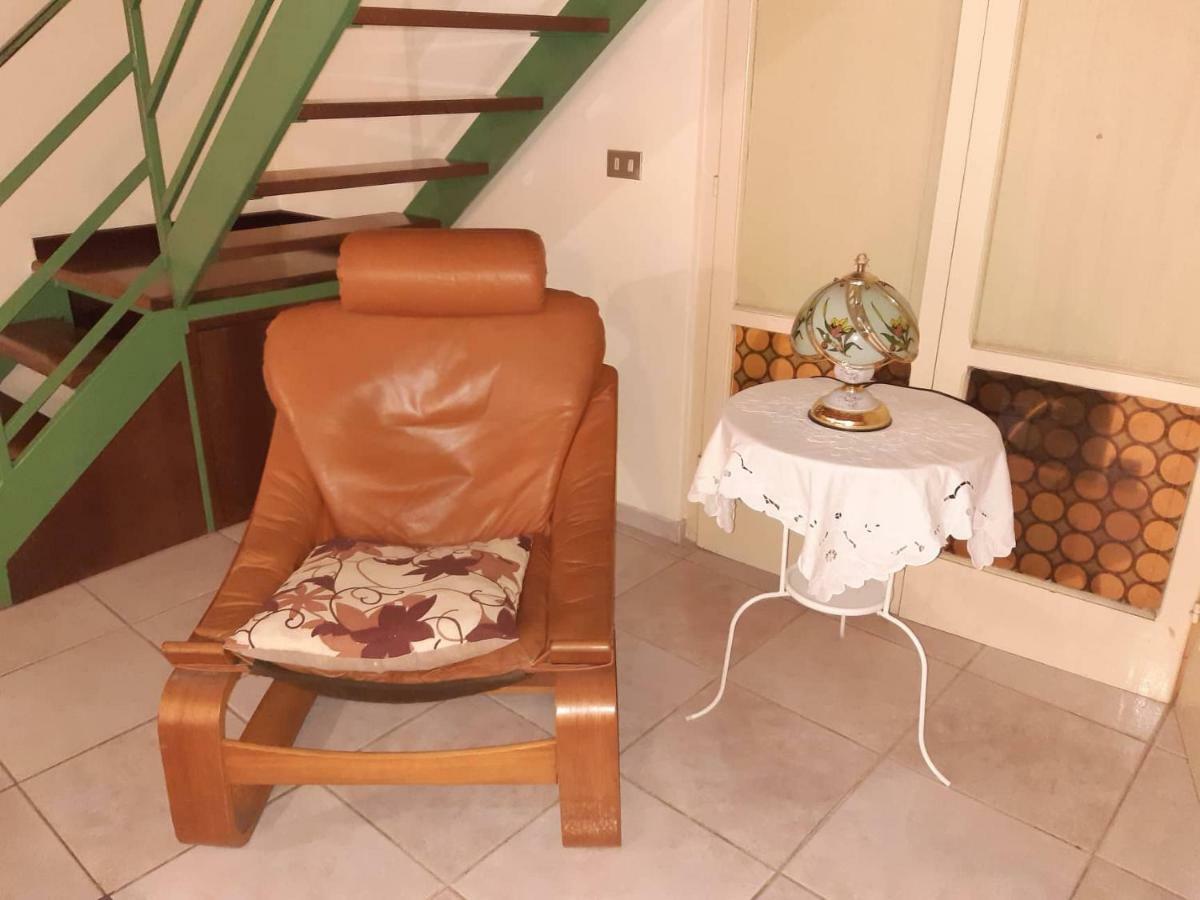 B&B Il Nespolo Salerno Dış mekan fotoğraf